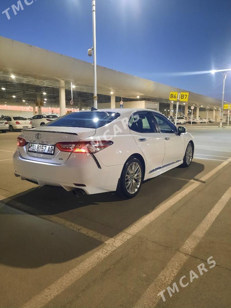 Toyota Camry 2019 - 300 000 TMT - Ашхабад - img 8