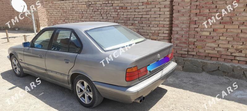 BMW 525 1994 - 50 000 TMT - Берекет - img 3