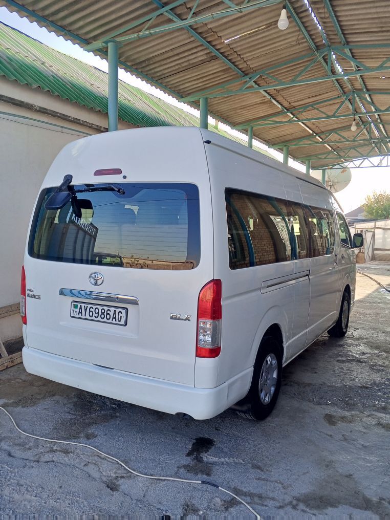 Toyota Hiace 2015 - 409 000 TMT - Ашхабад - img 4