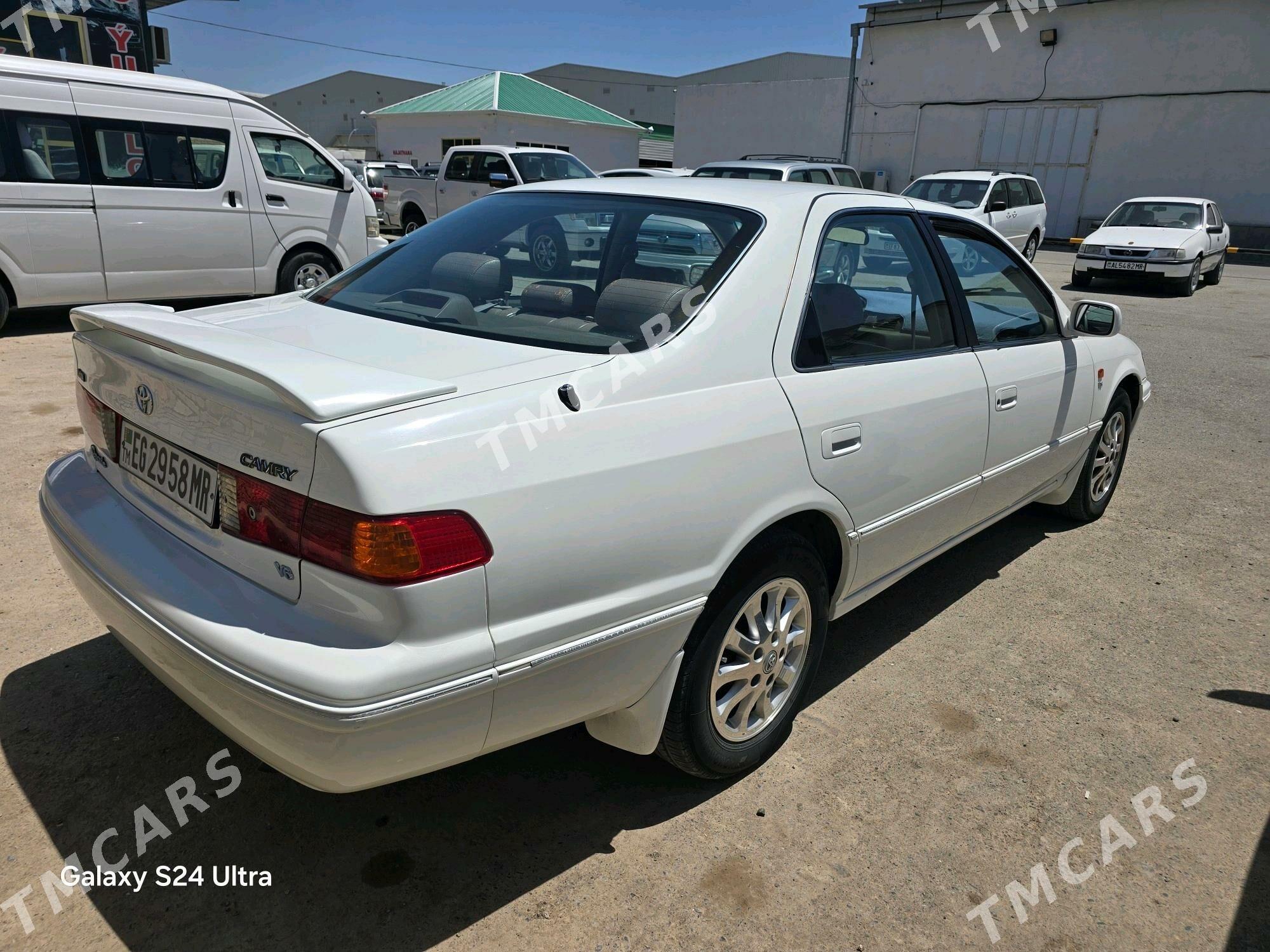 Toyota Camry 2001 - 130 000 TMT - Мары - img 4