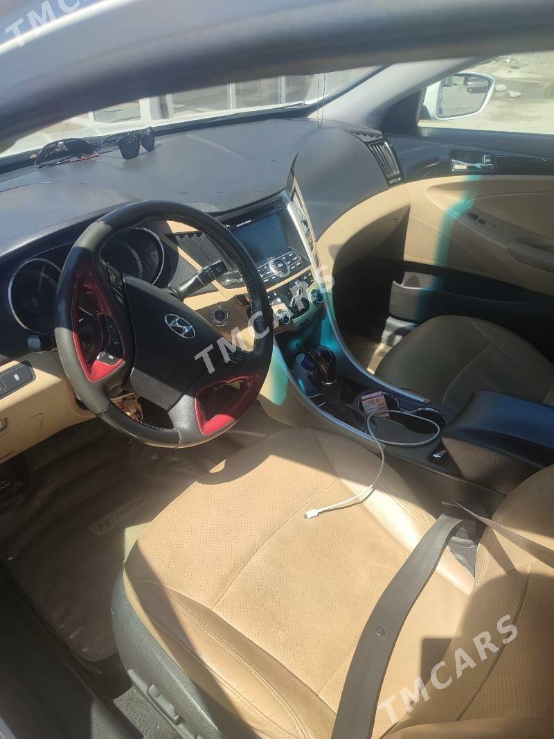 Hyundai Sonata 2011 - 150 000 TMT - Теджен - img 7