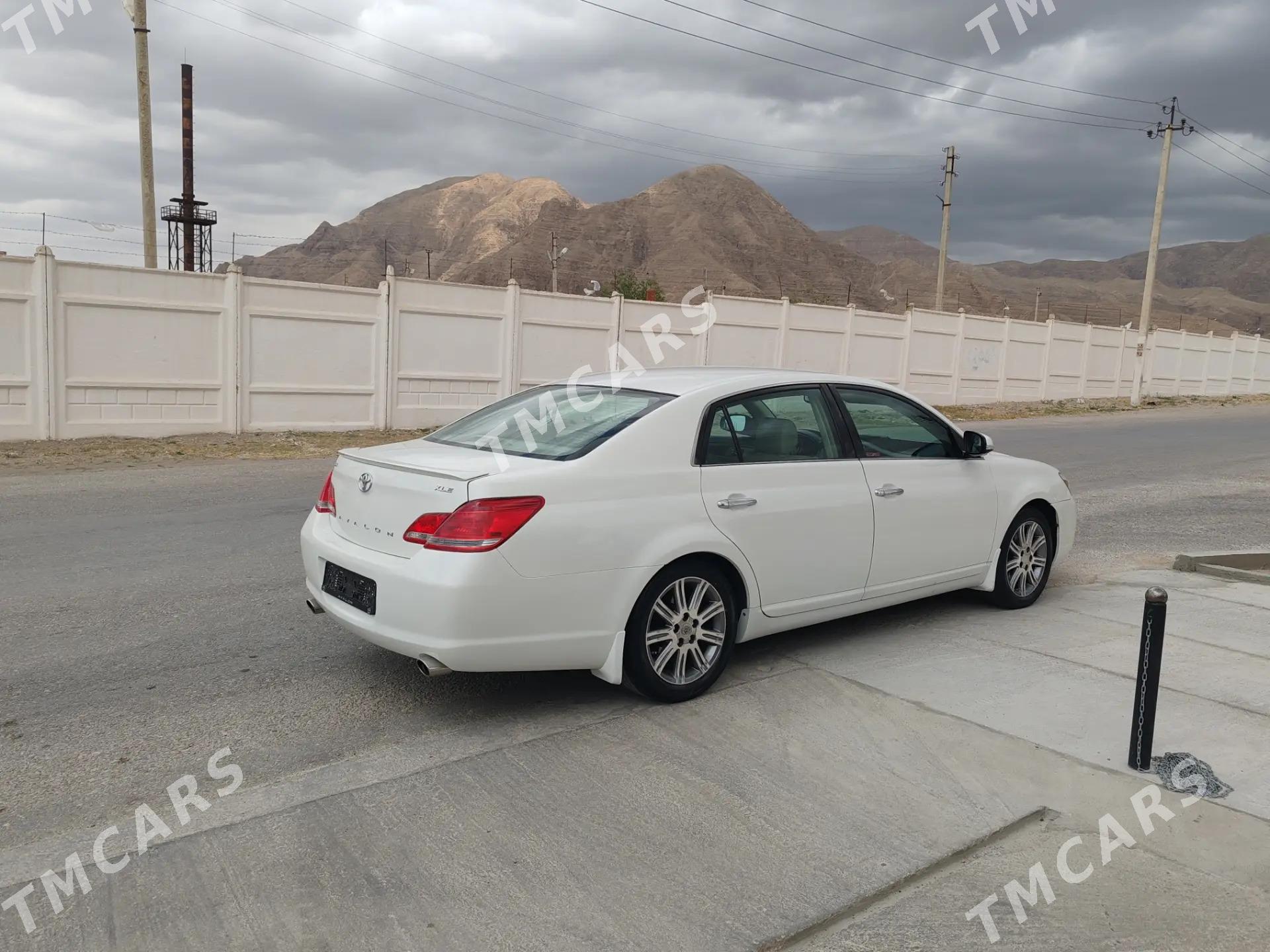 Toyota Avalon 2005 - 170 000 TMT - Балканабат - img 3