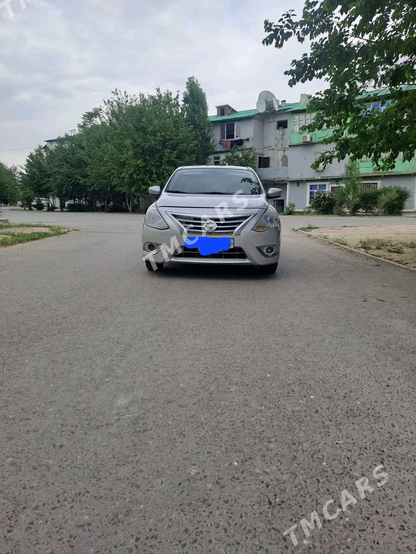 Nissan Versa 2015 - 115 000 TMT - Ашхабад - img 3