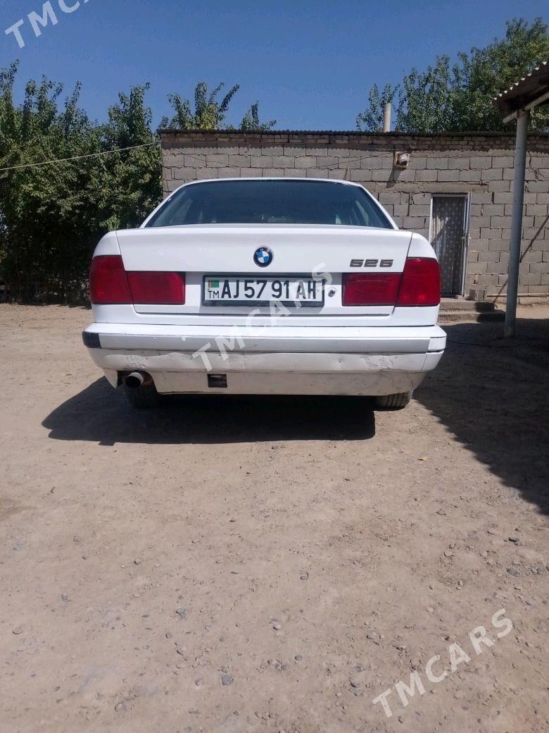BMW 520 1990 - 32 000 TMT - Бабадайхан - img 3