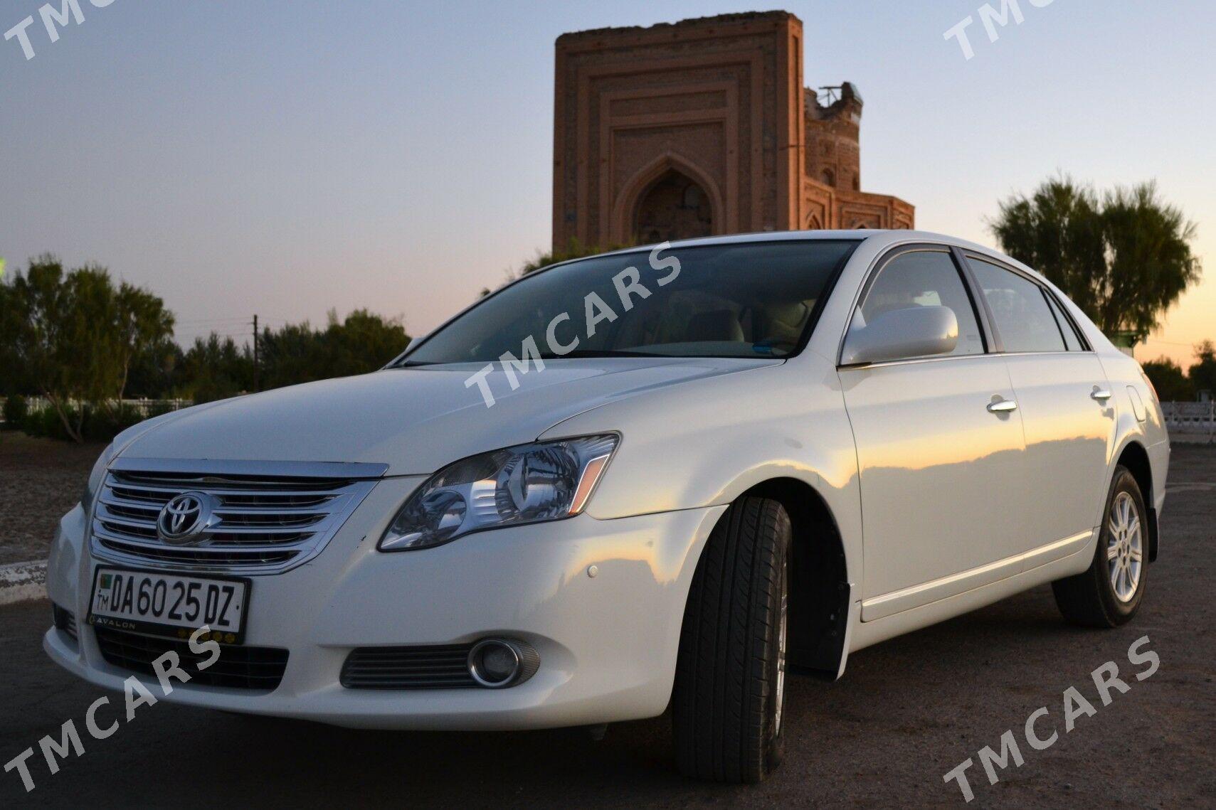 Toyota Avalon 2005 - 170 000 TMT - Köneürgenç - img 3
