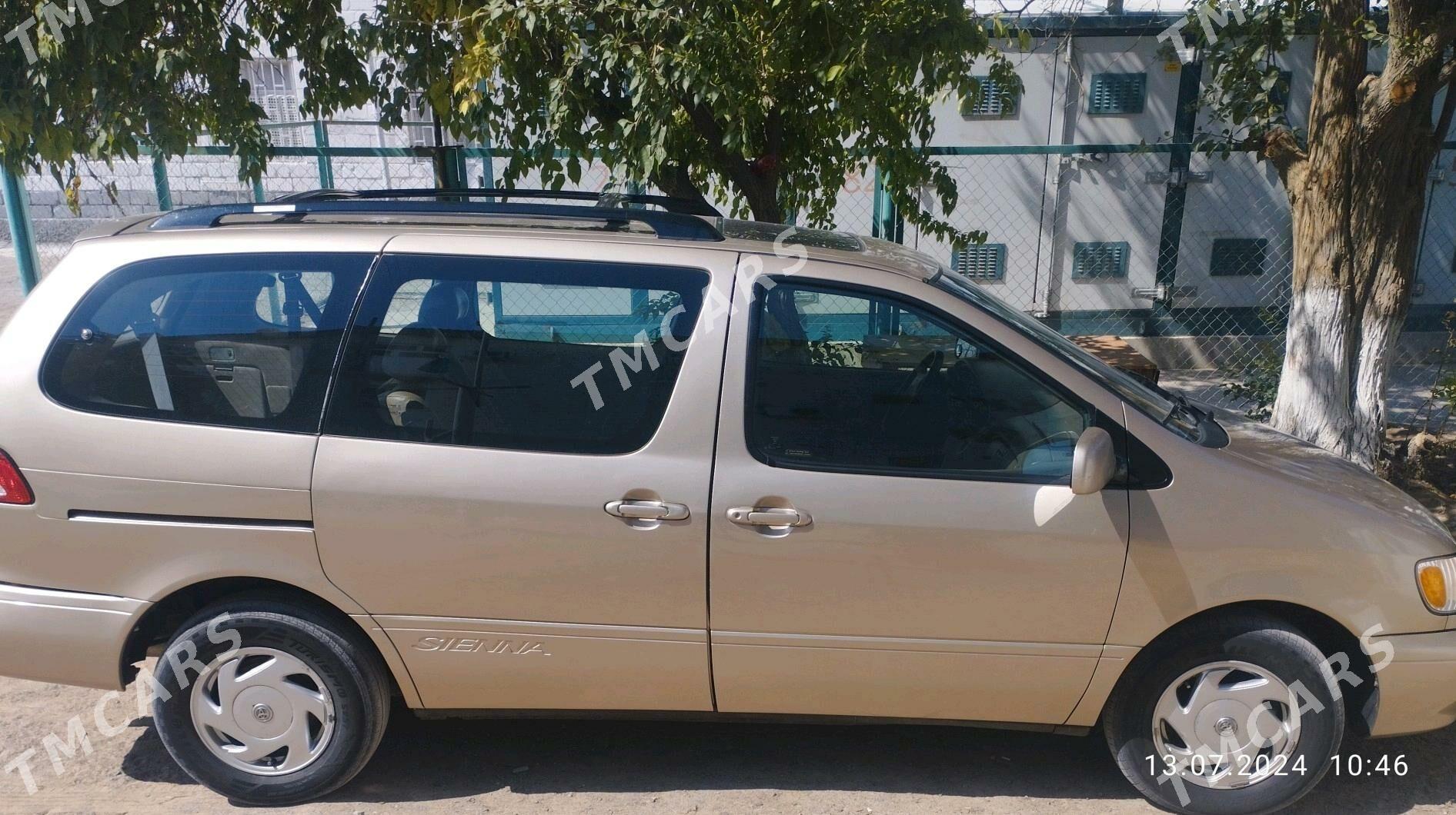 Toyota Sienna 2002 - 140 000 TMT - Etrek - img 2