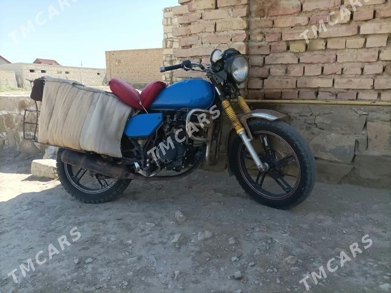 Fekon FK150-8G 2015 - 12 000 TMT - Берекет - img 8