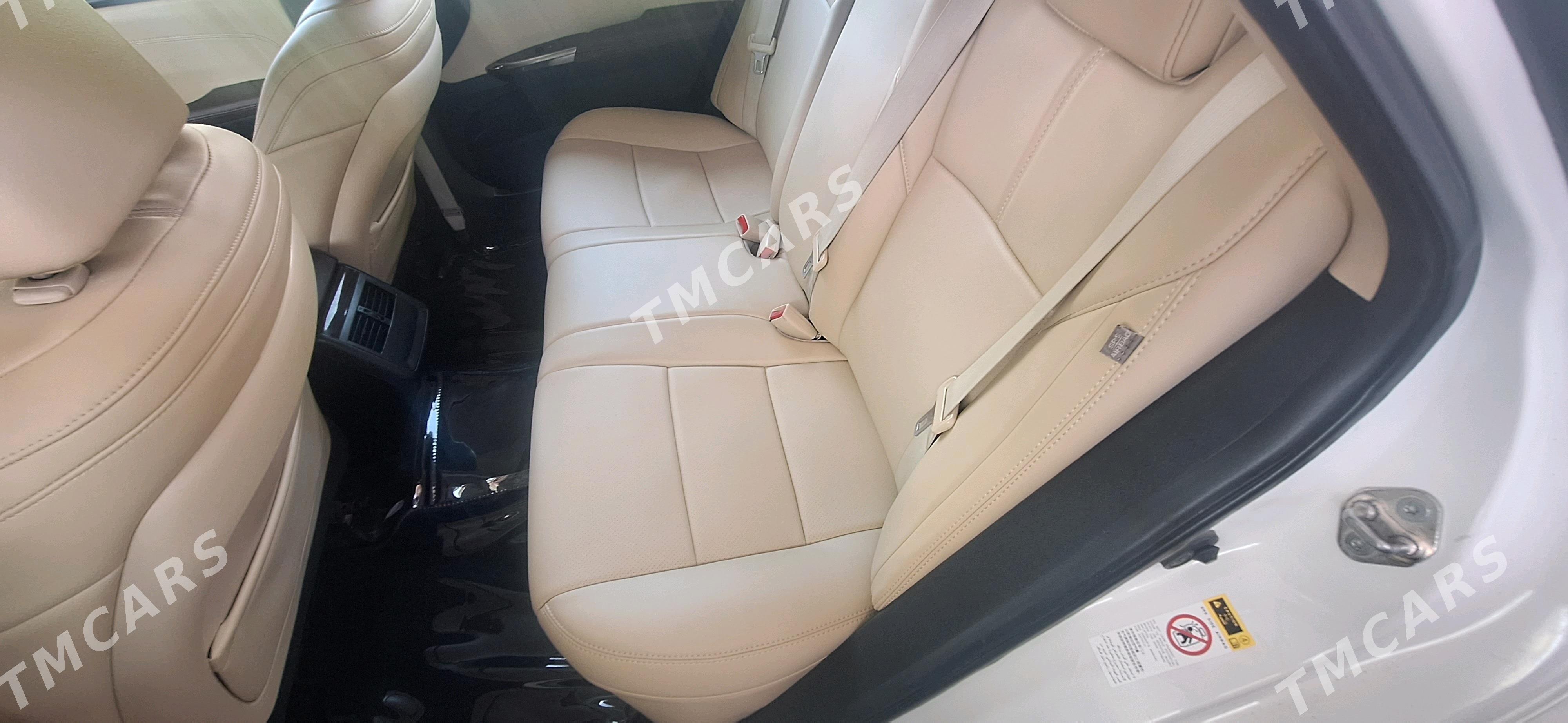 Toyota Avalon 2013 - 350 000 TMT - Ak bugdaý etraby - img 2