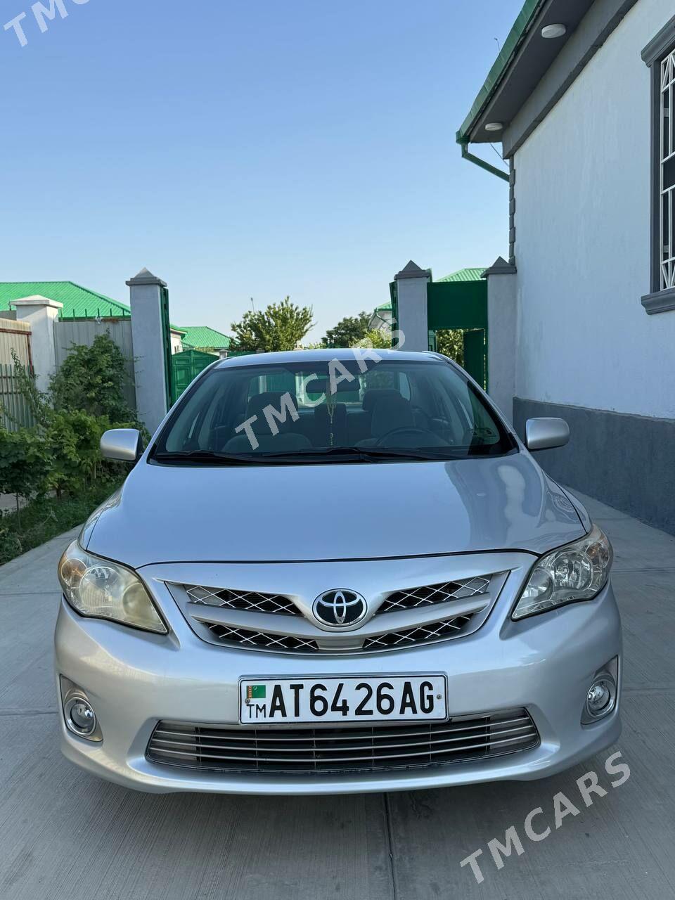 Toyota Corolla 2011 - 170 000 TMT - Ашхабад - img 4
