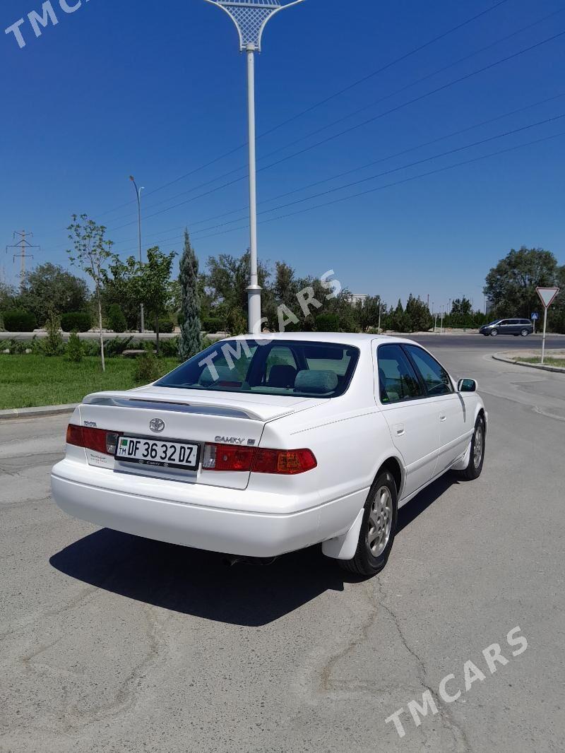 Toyota Camry 2000 - 154 000 TMT - Дашогуз - img 3