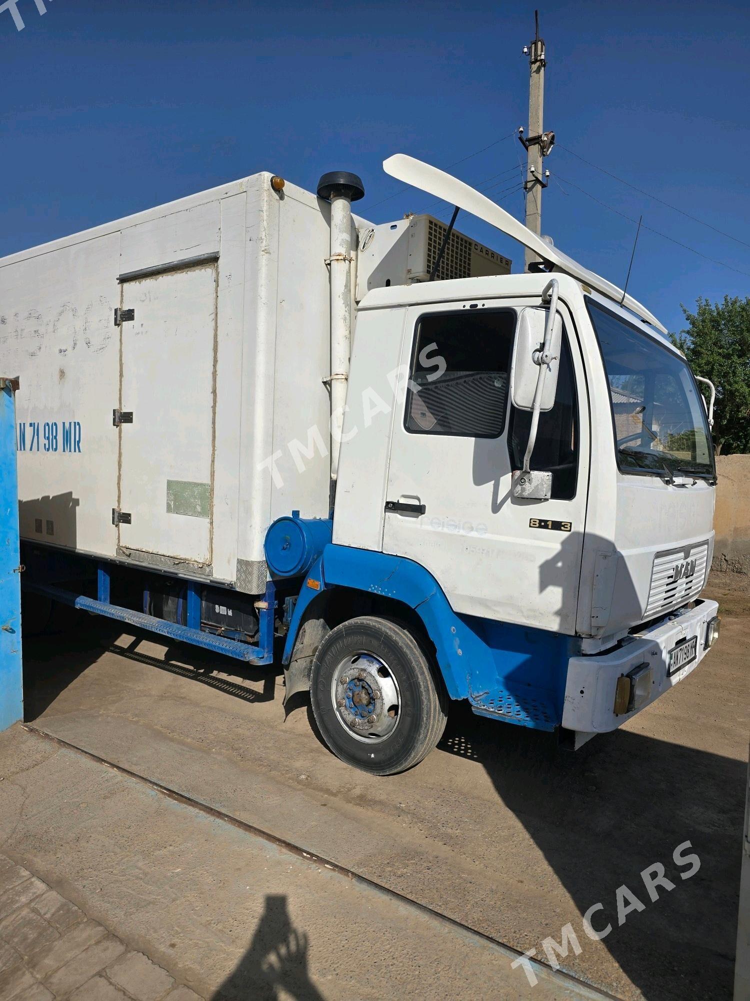 Mitsubishi Canter 1995 - 160 000 TMT - Мары - img 3