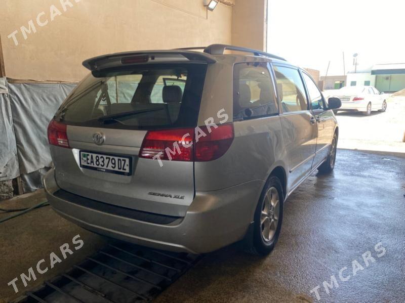 Toyota Sienna 2004 - 275 000 TMT - Кёнеургенч - img 6