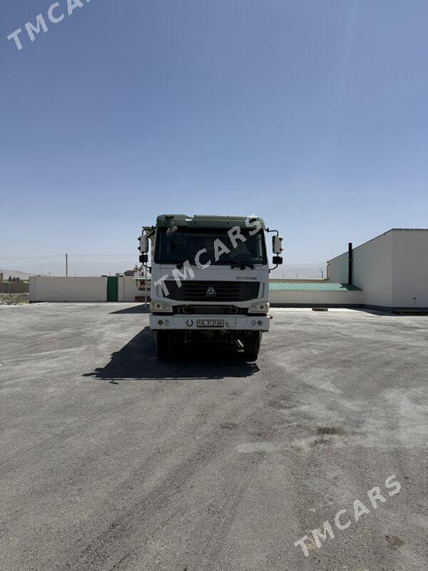 Howo Sinotruk 2011 - 400 000 TMT - Änew - img 2
