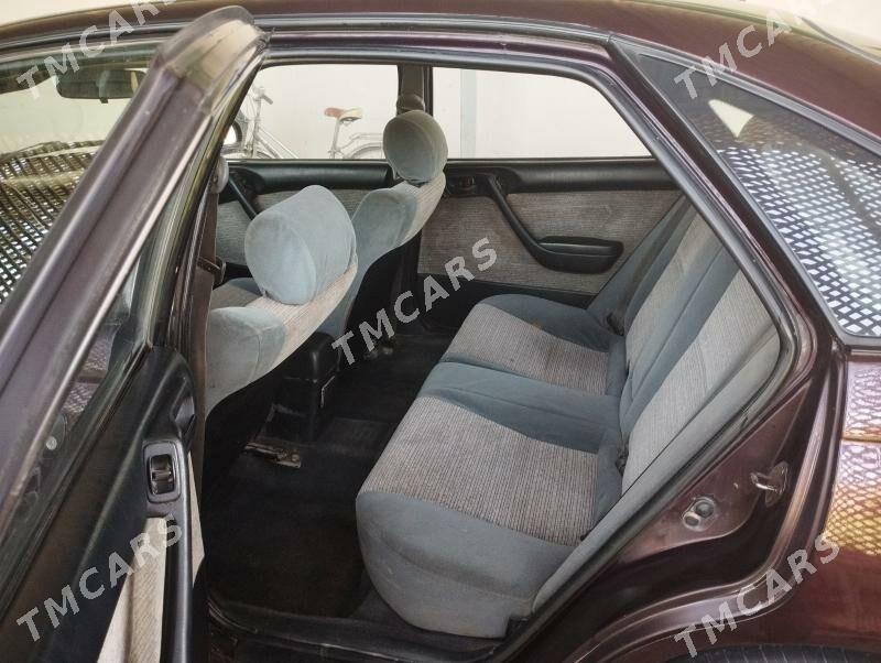 Toyota Carina 1993 - 62 000 TMT - Кёнеургенч - img 9