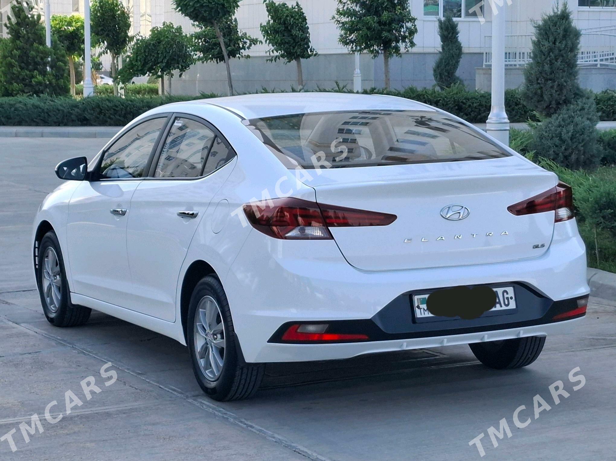Hyundai Elantra 2019 - 225 000 TMT - Aşgabat - img 4