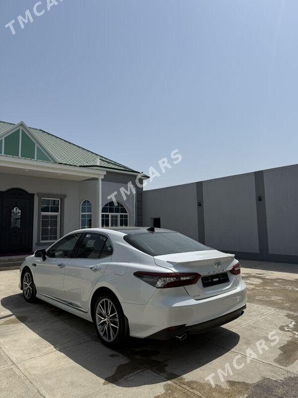 Toyota Camry 2021 - 625 000 TMT - Aşgabat - img 5