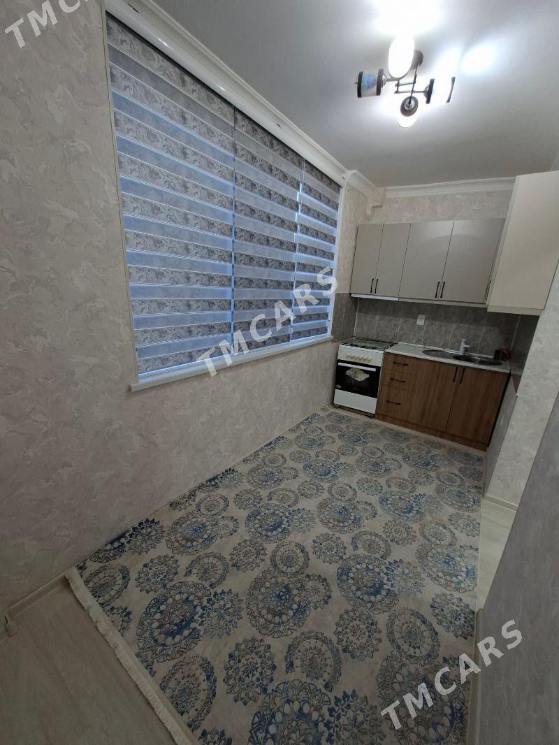30 mkr 3/2 etazy 1 kom - Ашхабад - img 3