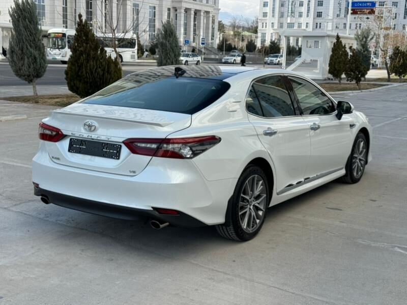 Toyota Camry 2024 - 780 000 TMT - Ашхабад - img 7