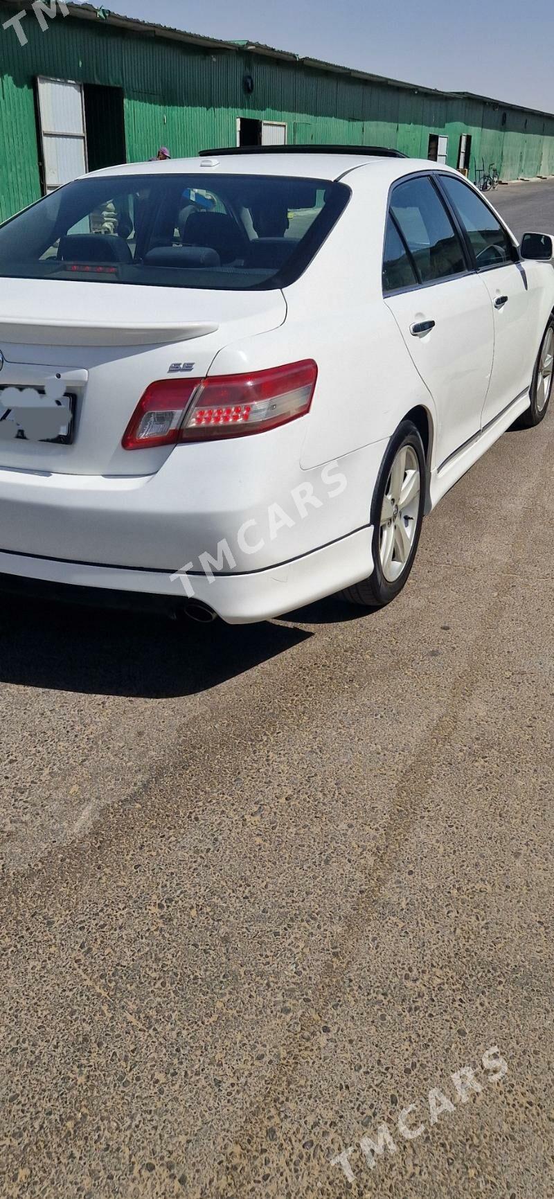 Toyota Camry 2011 - 199 000 TMT - Хитровка - img 5