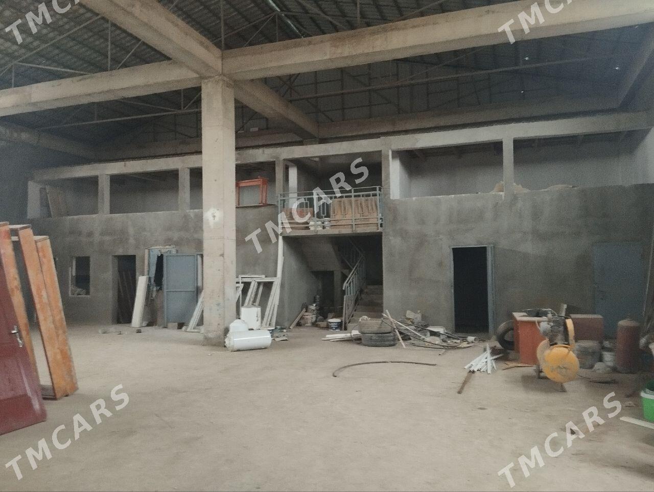 ПРОМ.ЗОНА! 2га,1500м² - Анев - img 3