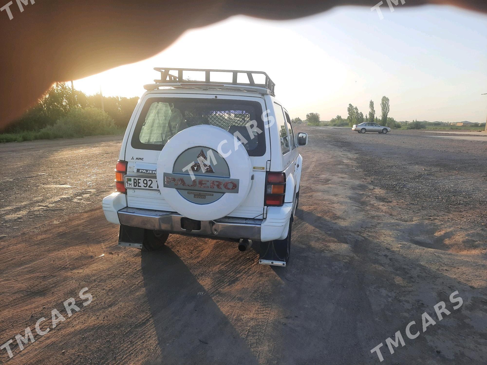 Mitsubishi Pajero 1991 - 65 000 TMT - Губадаг - img 4