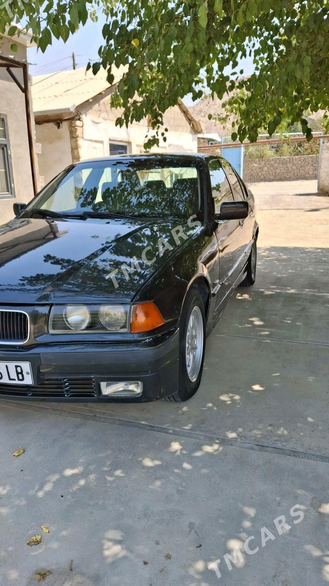 BMW 320 1993 - 40 000 TMT - Магданлы - img 6