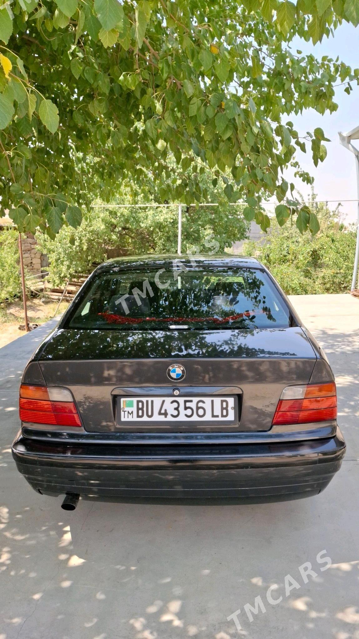 BMW 320 1993 - 40 000 TMT - Магданлы - img 8