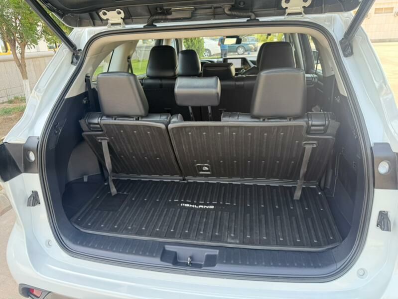Toyota Highlander 2021 - 545 000 TMT - Ашхабад - img 8