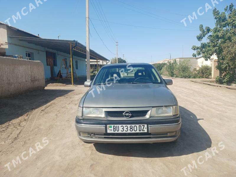 Opel Vectra 1995 - 40 000 TMT - Шабатский этрап - img 5