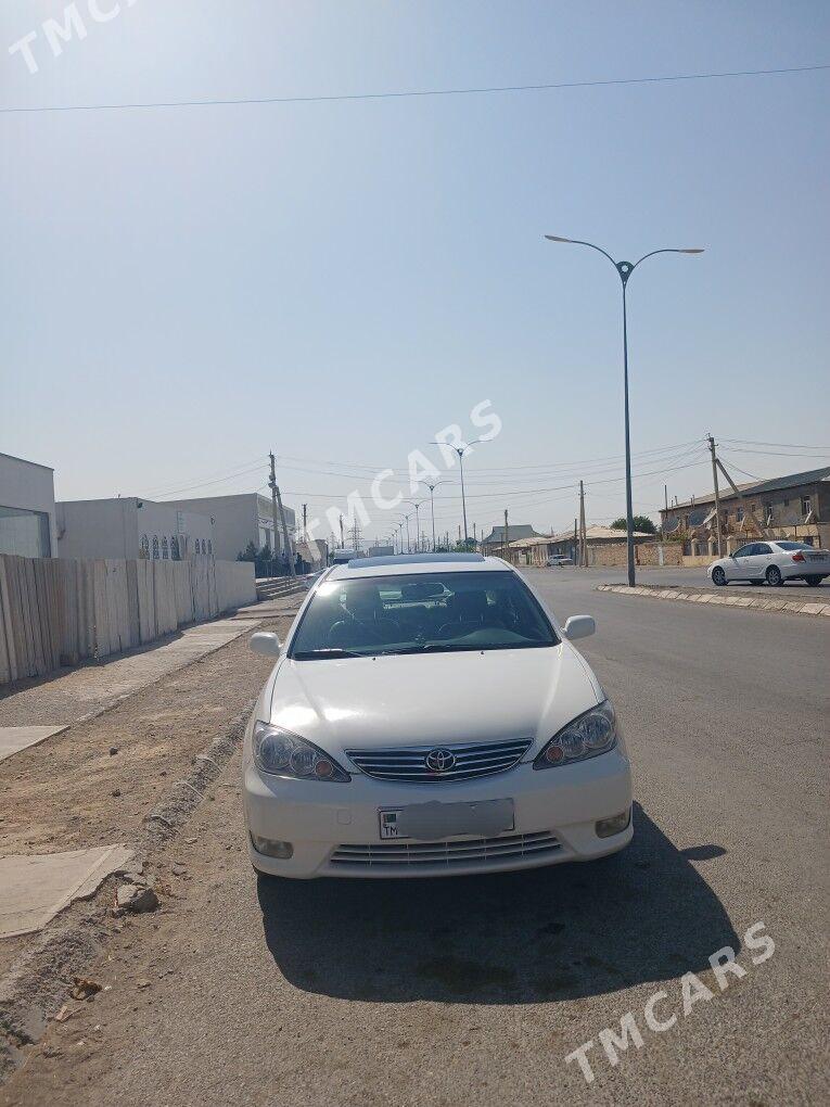 Toyota Camry 2005 - 155 000 TMT - Гызыларбат - img 3