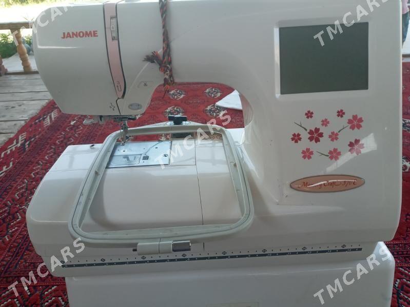 Janome 370 e - Мары - img 4