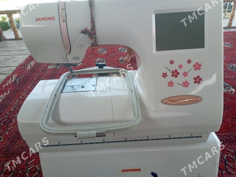 Janome 370 e - Мары - img 3
