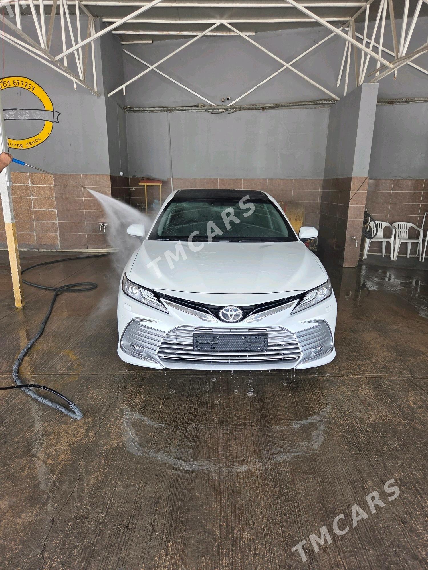 Toyota Camry 2023 - 675 000 TMT - Ашхабад - img 2