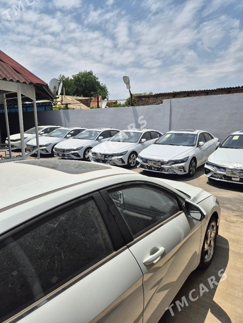 Hyundai Elantra 2025 - 275 000 TMT - Aşgabat - img 4