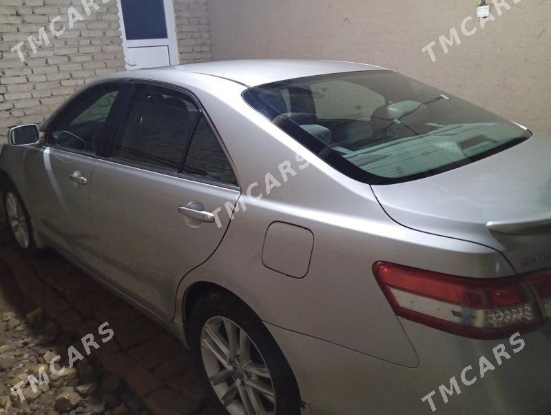 Toyota Camry 2007 - 180 000 TMT - Гурбансолтан Едже - img 3
