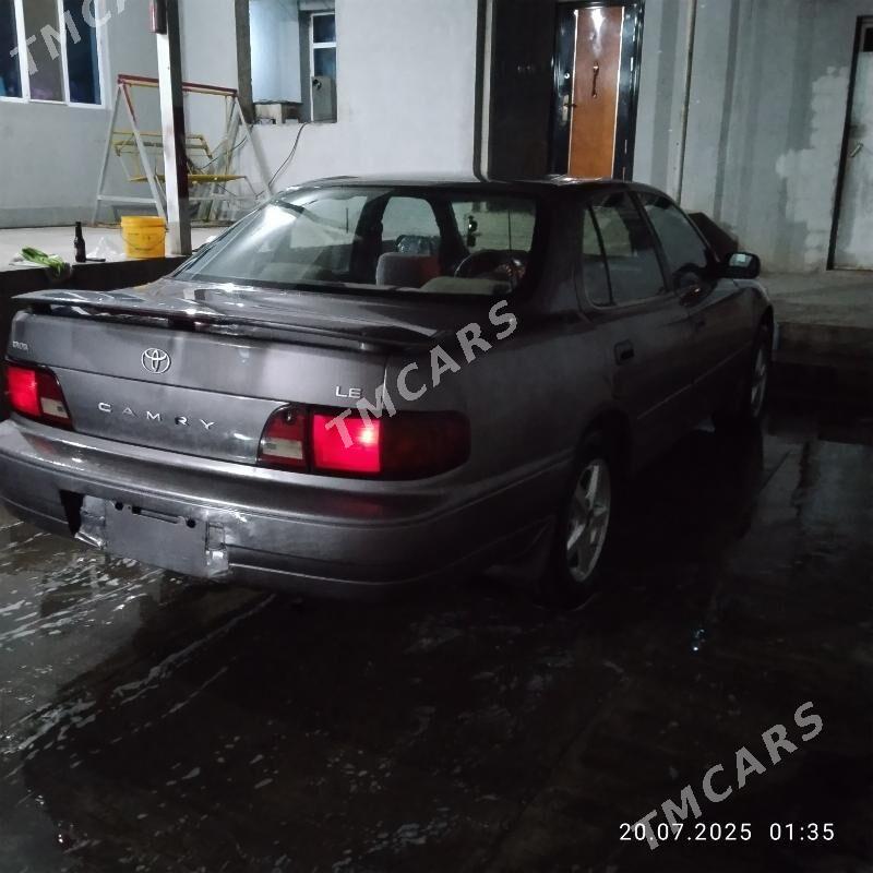 Toyota Camry 1996 - 75 000 TMT - Гызыларбат - img 2