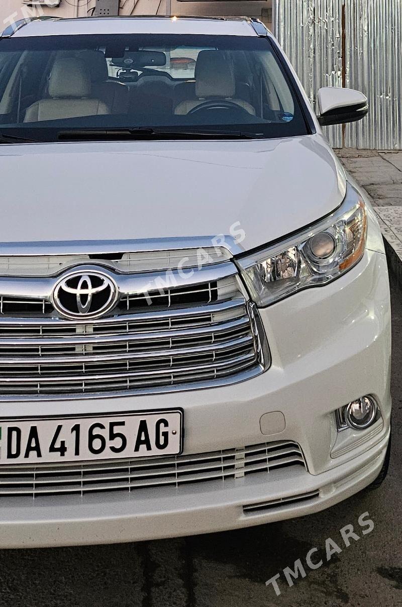 Toyota Highlander 2014 - 440 000 TMT - Бузмеин - img 8