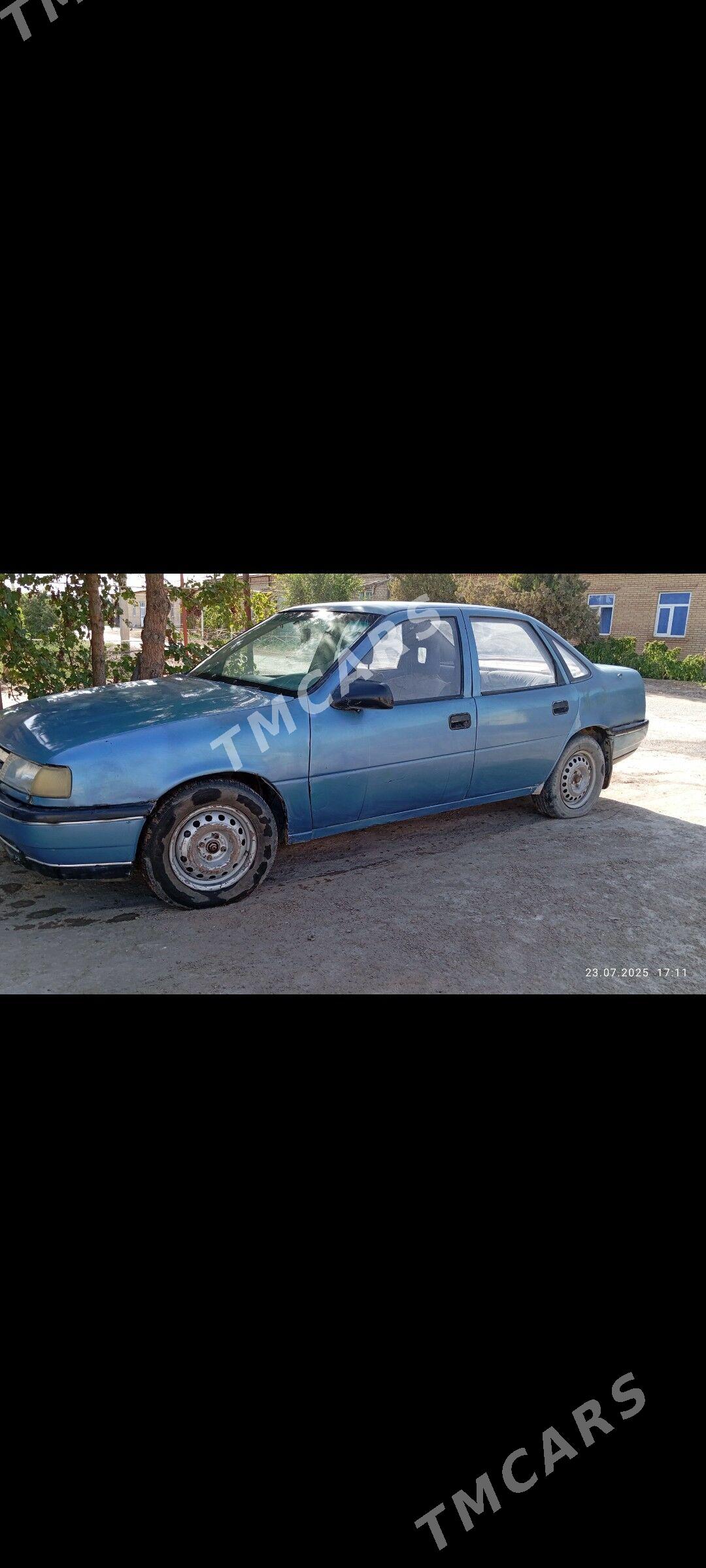 Opel Vectra 1991 - 15 000 TMT - Фарап - img 2