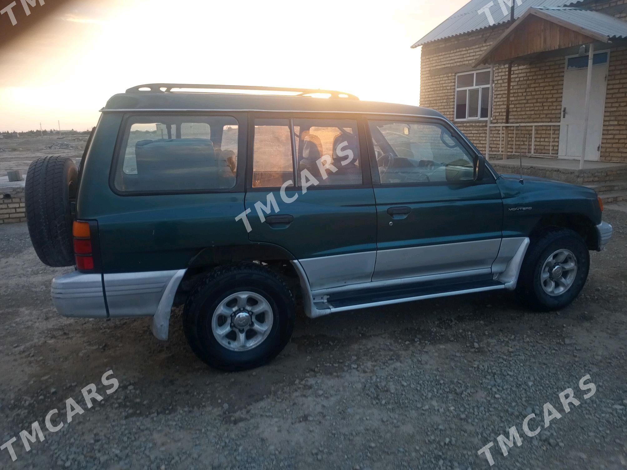 Mitsubishi Montero 1997 - 65 000 TMT - Bereket - img 3