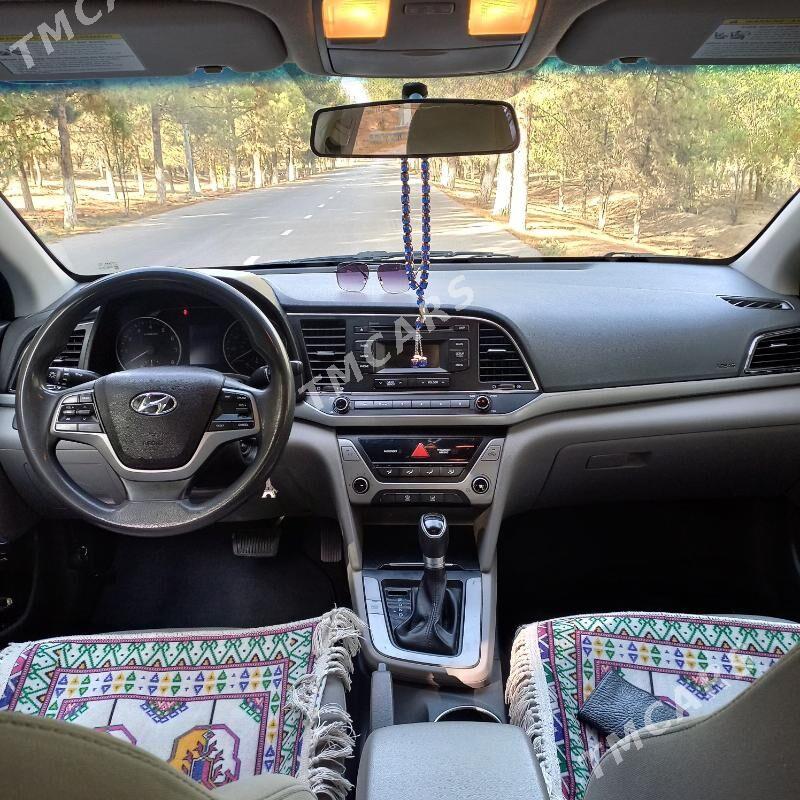 Hyundai Elantra 2017 - 182 000 TMT - Aşgabat - img 2