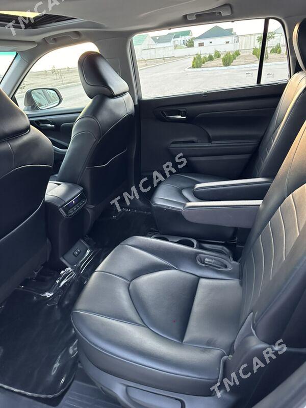 Toyota Highlander 2021 - 490 000 TMT - Balkanabat - img 6