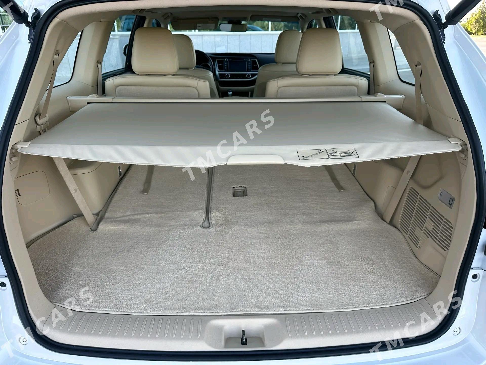 Toyota Highlander 2018 - 470 000 TMT - Türkmenbaşy - img 8
