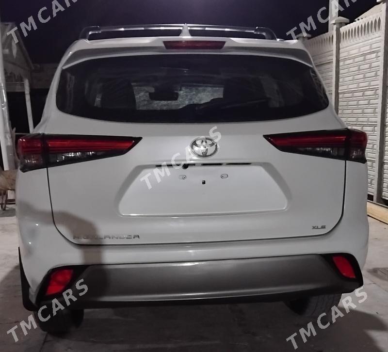 Toyota Highlander 2022 - 510 000 TMT - Векильбазар - img 5