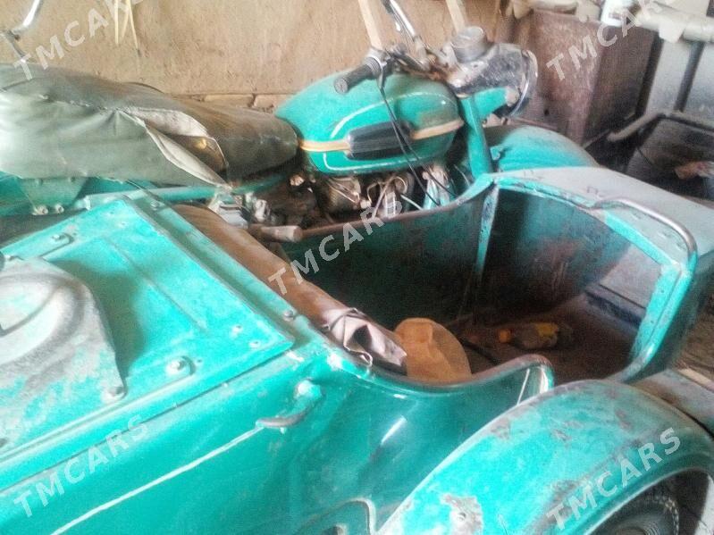 Toyota 4Runner 1998 - 12 000 TMT - Шабатский этрап - img 2