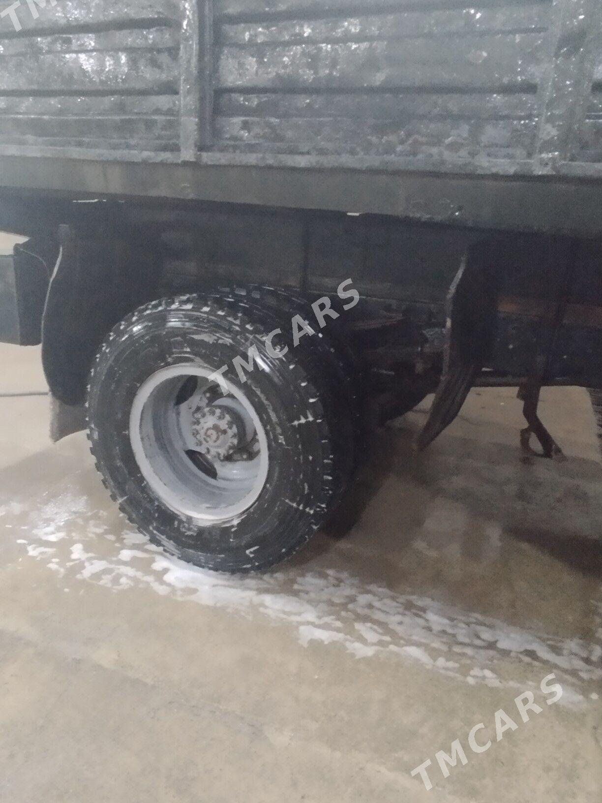 Zil 130 1993 - 60 000 TMT - Akdepe - img 3