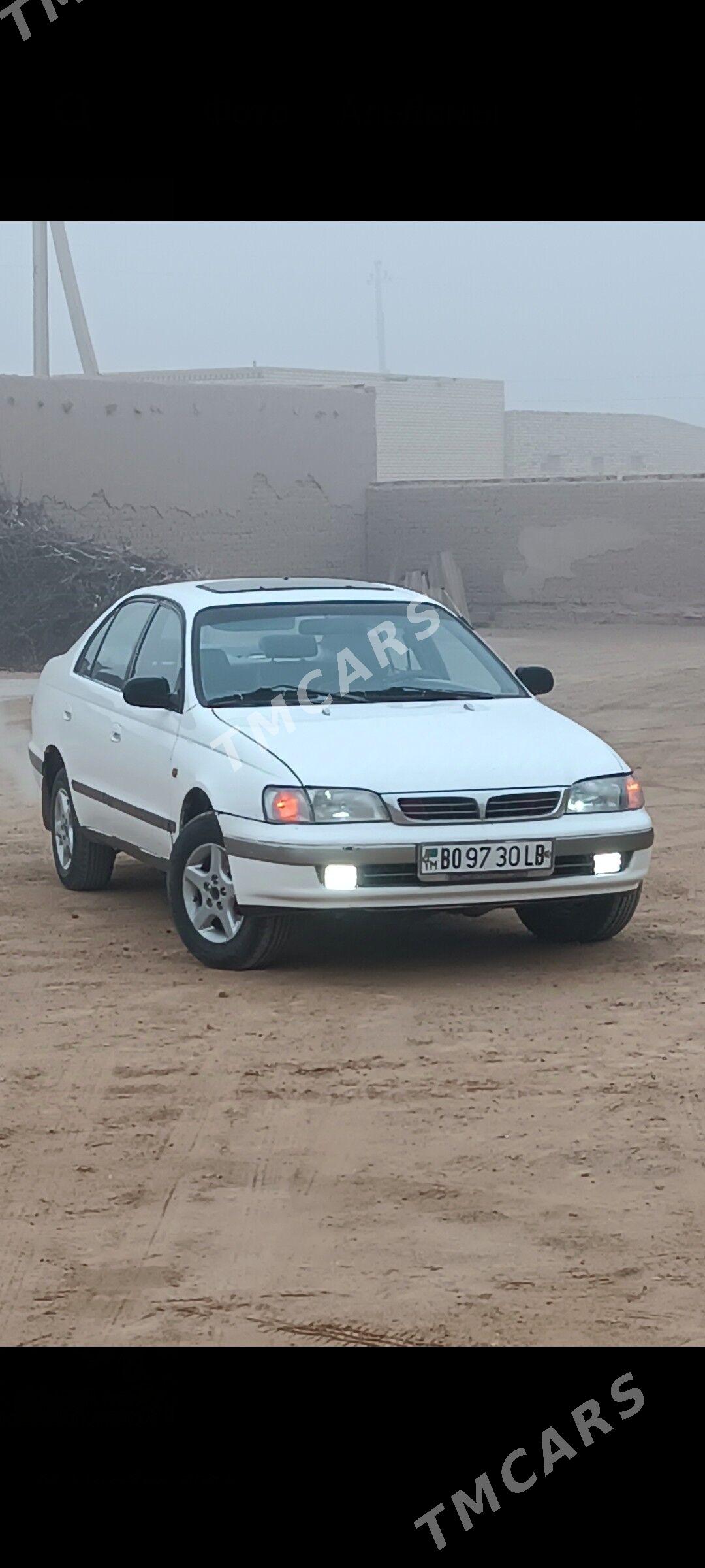 Toyota Carina 1993 - 65 000 TMT - Darganata - img 2