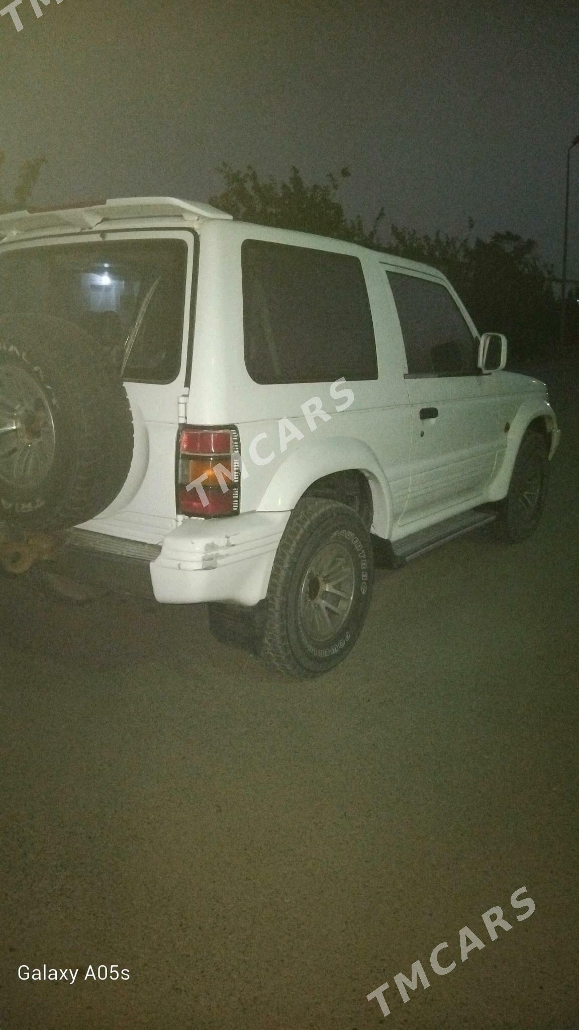 Mitsubishi Pajero 1993 - 60 000 TMT - Sarahs - img 3