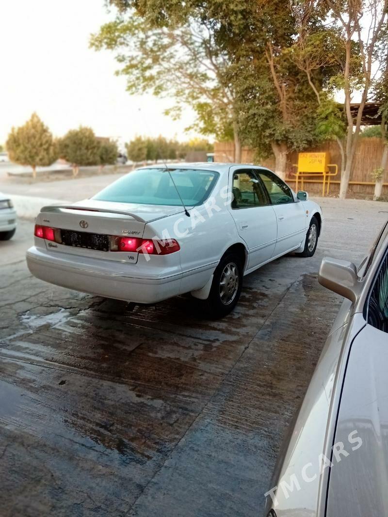 Toyota Camry 2001 - 126 000 TMT - Бахарден - img 4