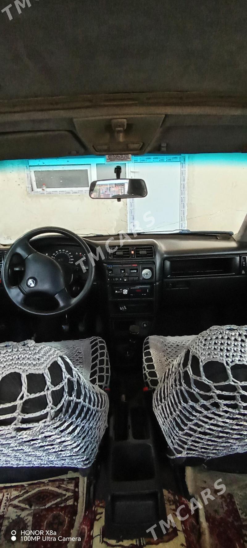 Opel Vectra 1992 - 40 000 TMT - Mary - img 4