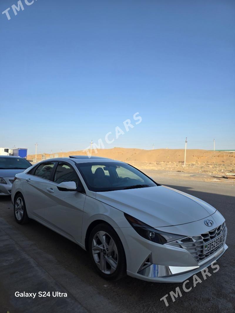 Hyundai Elantra 2021 - 245 000 TMT - Ашхабад - img 2
